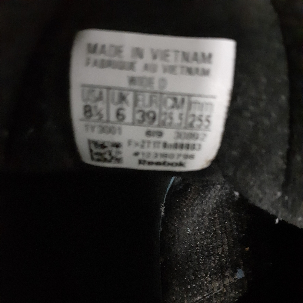 Donated black Princess Reebok Classics - Picture 2 of 5